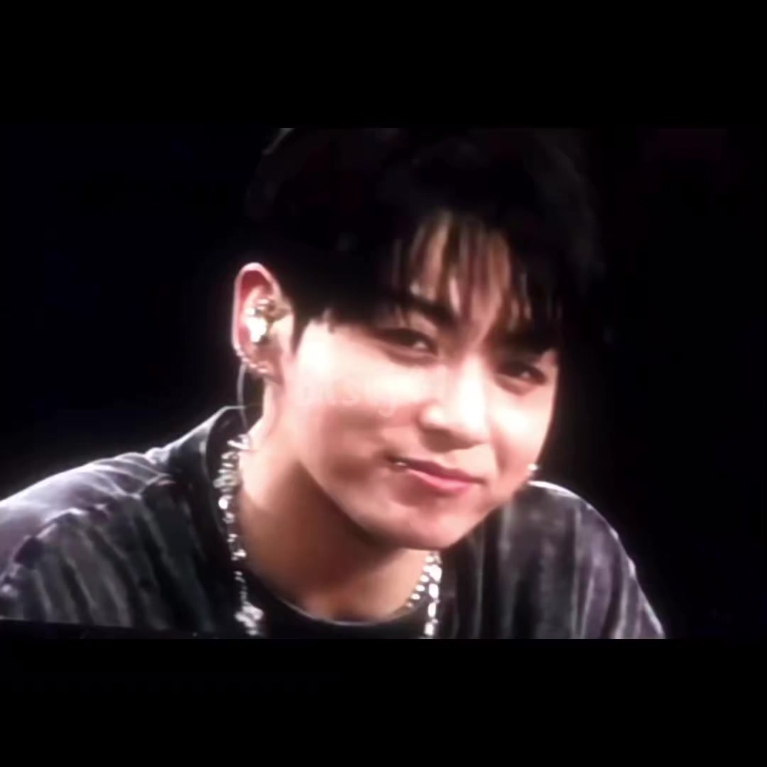 @BTS💜v_jk🍁