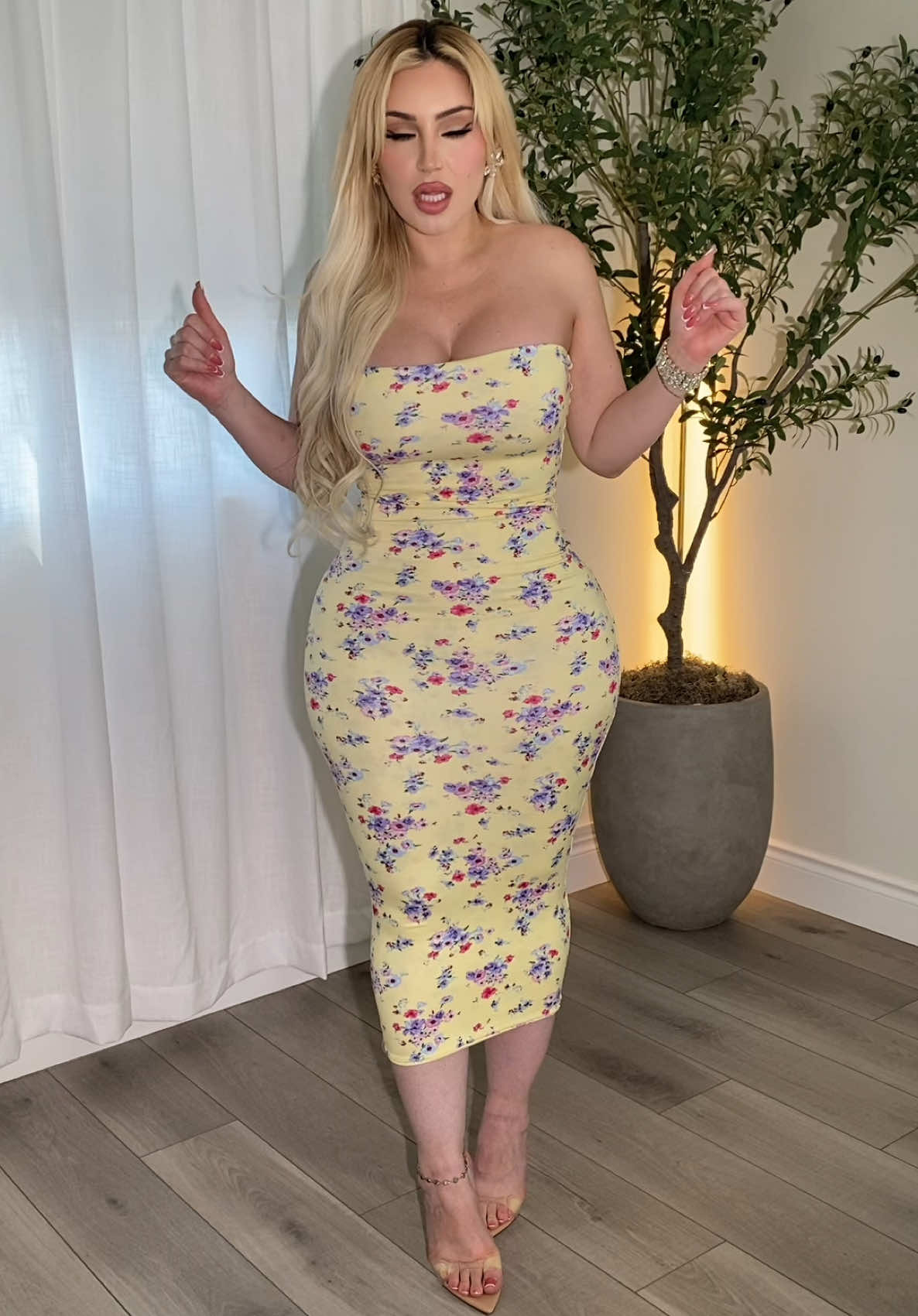 @GoldenDivinity