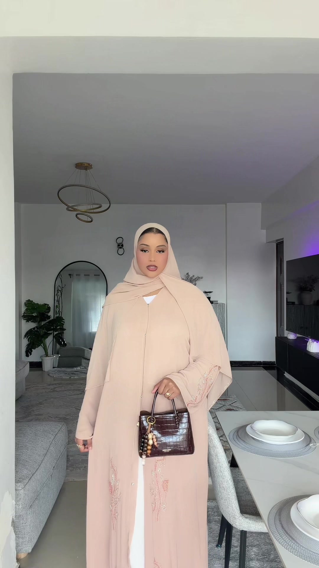 @saminaa._x