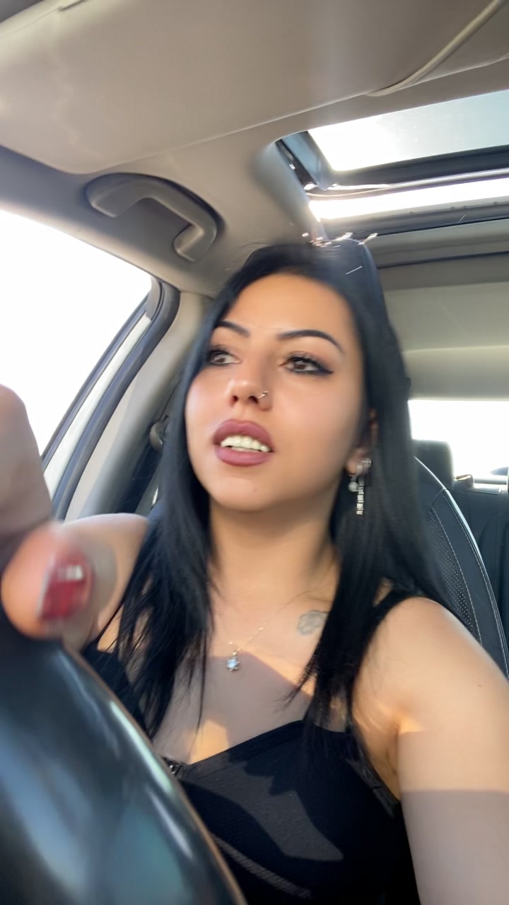 @Melissa_