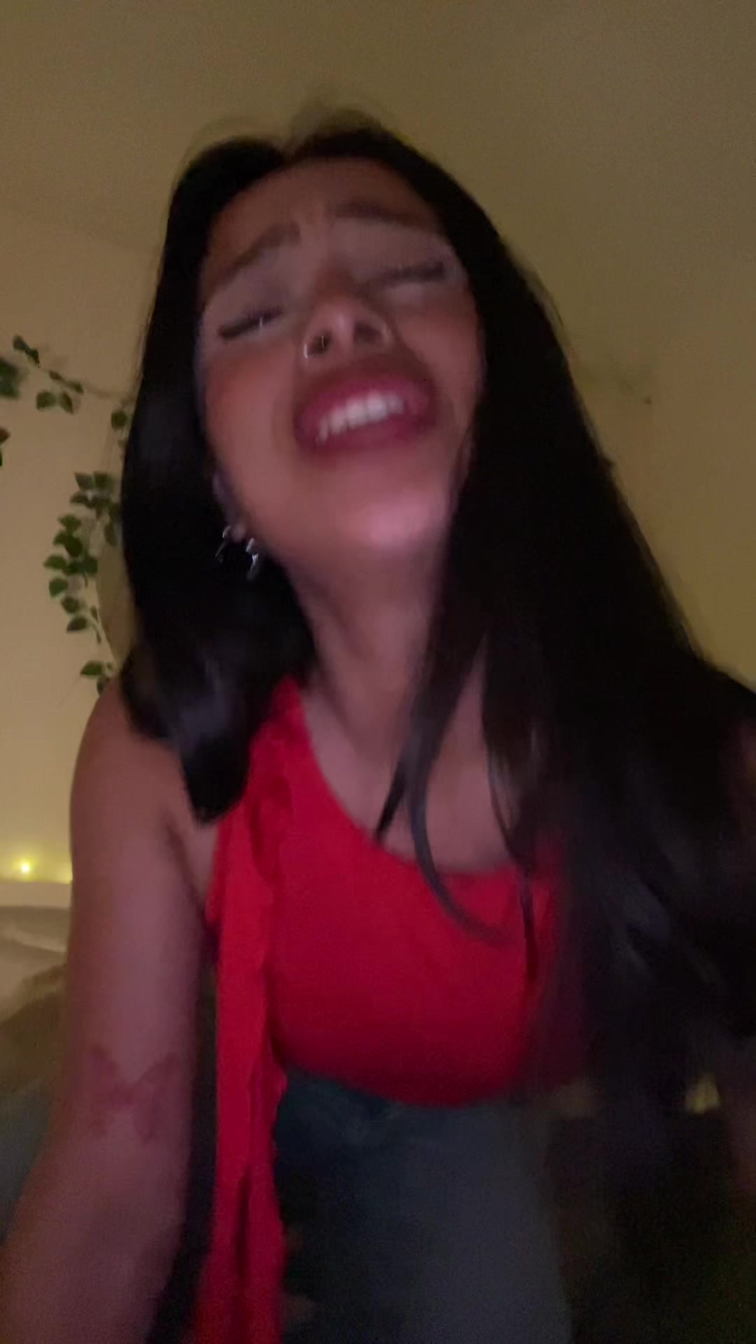 @Luna