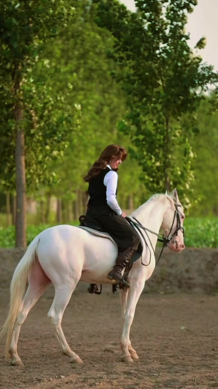 @Jannat Mirza ๐