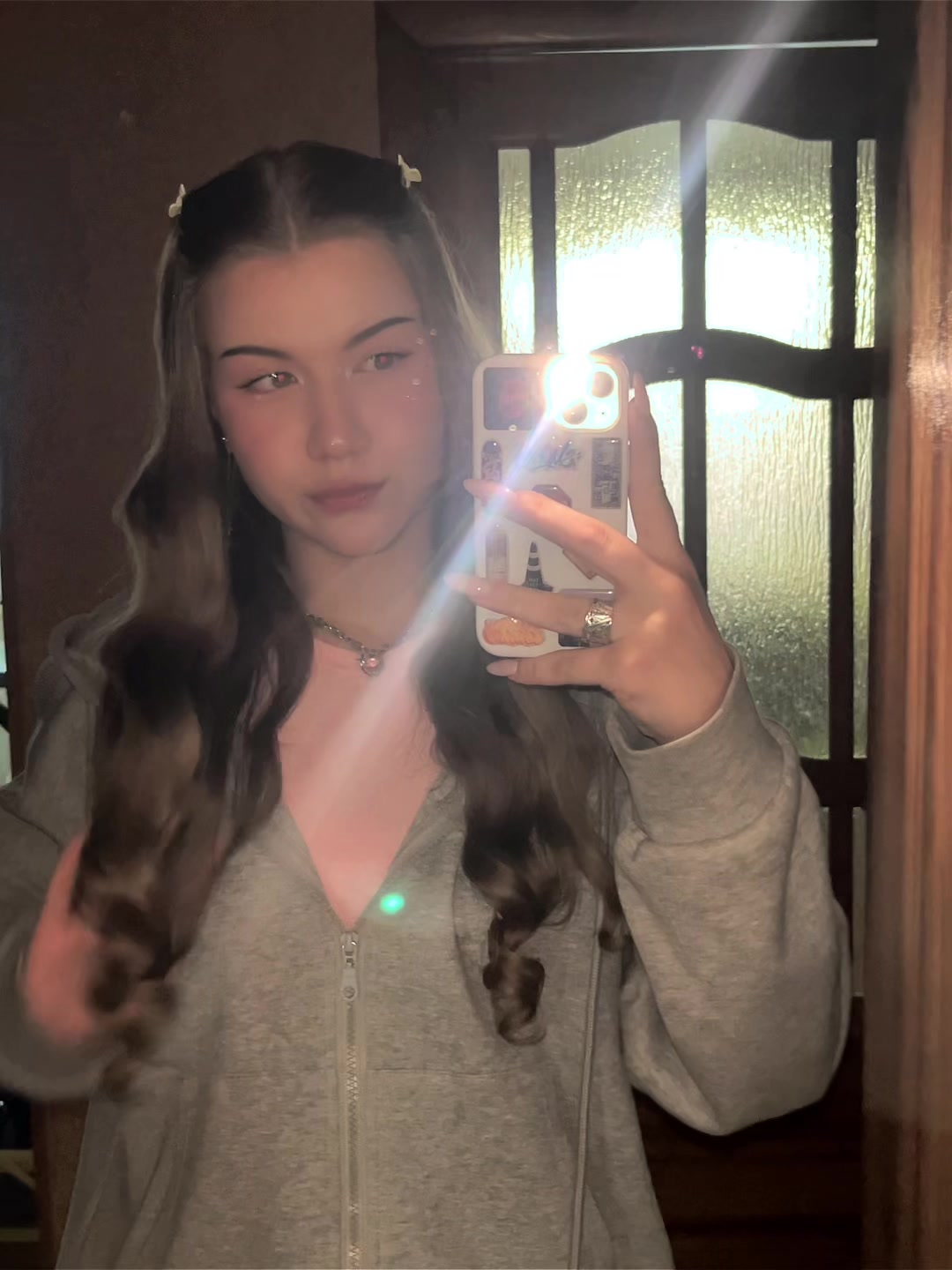 @эм