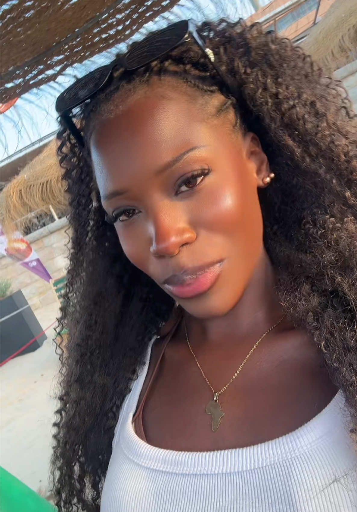 @𝐧𝐢𝐧𝐚_𝐜𝐚𝐭𝐢🥀