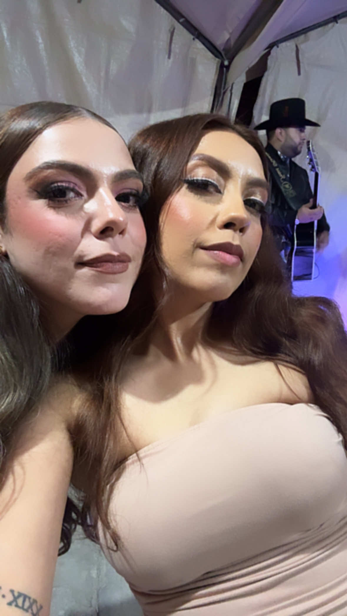 @Jenni✩Aispuro