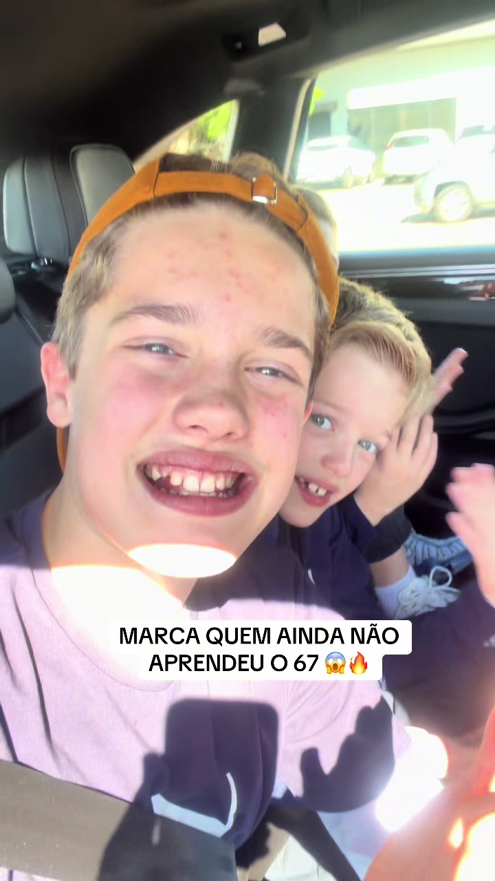 @N&Iacute;COLAS NETTO