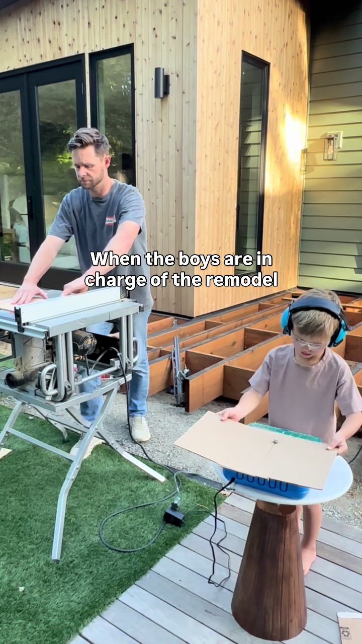 @itschompshop