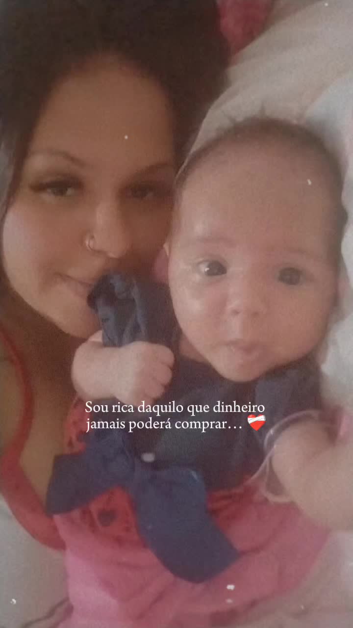 @Vitória Martins