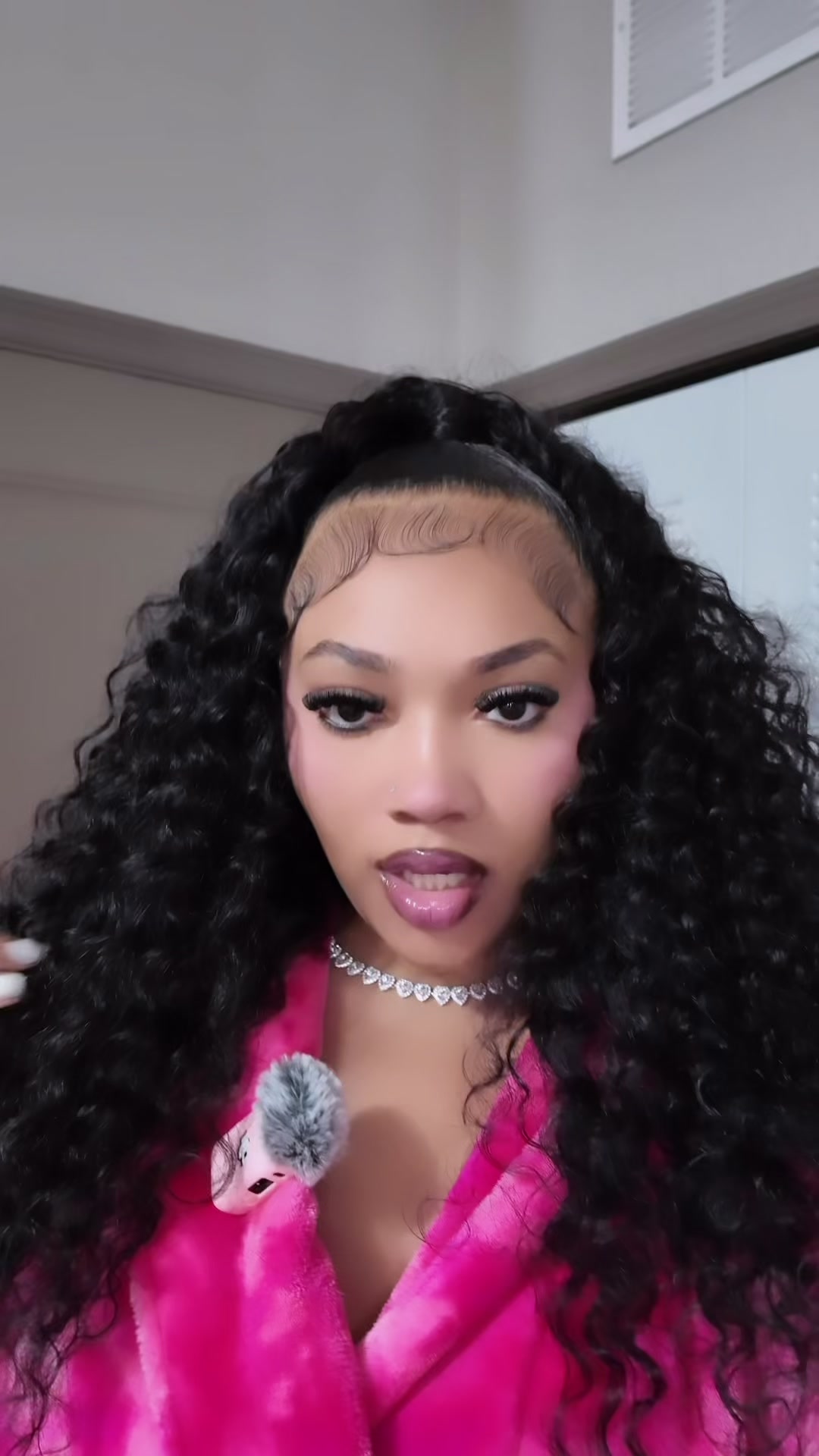 @monique