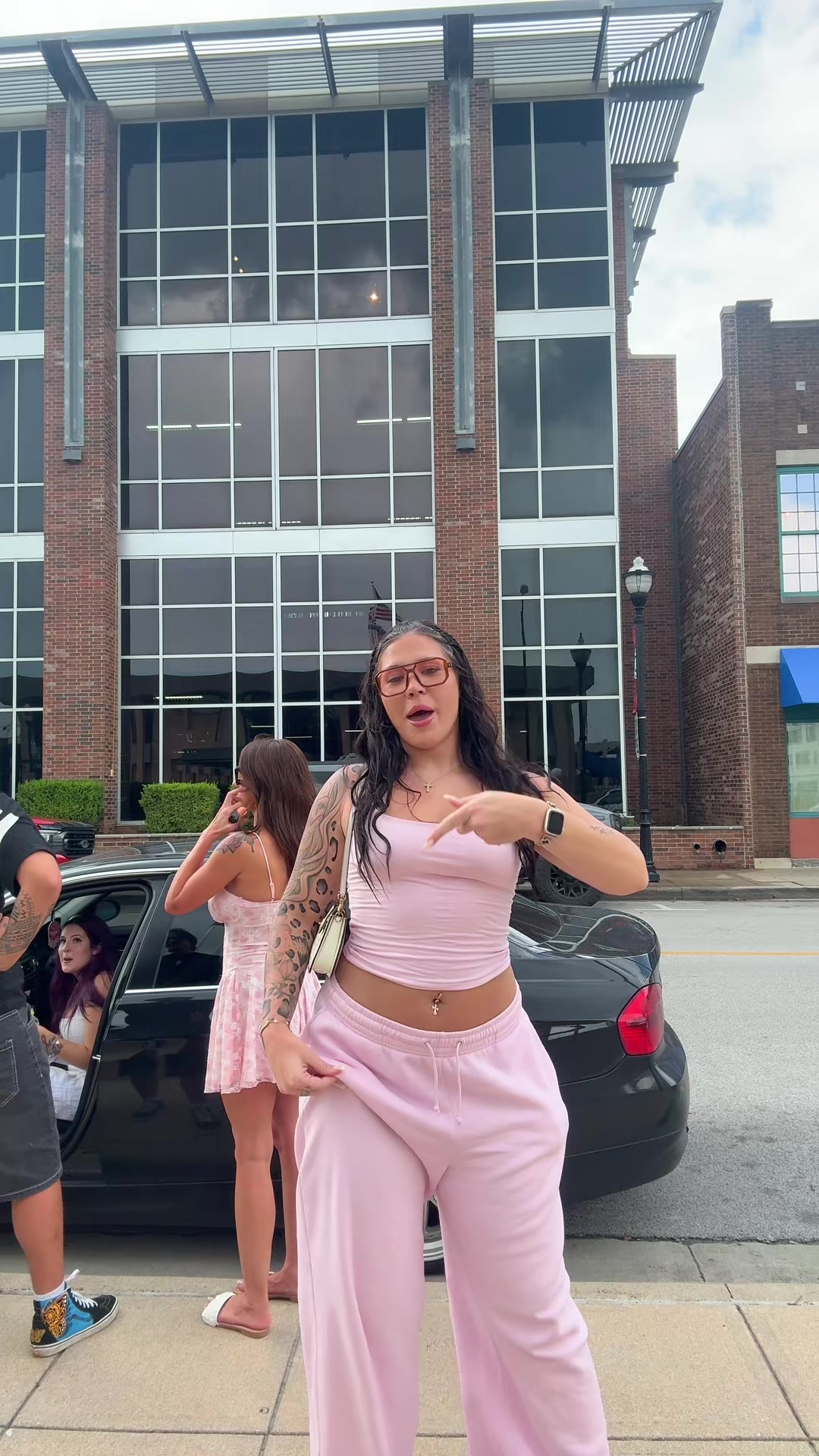 @Jess๐