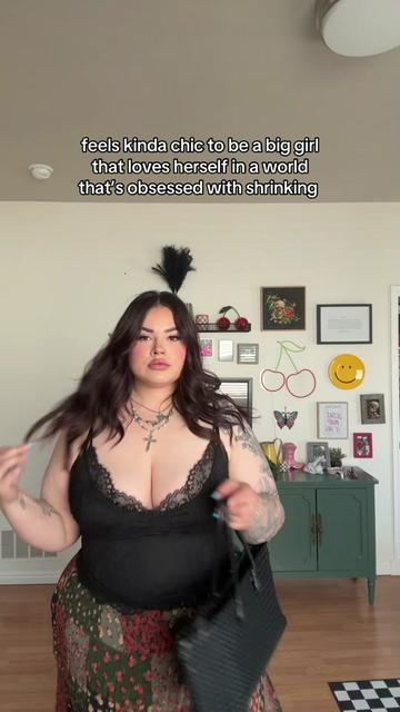 @Jessica Lynn🍒