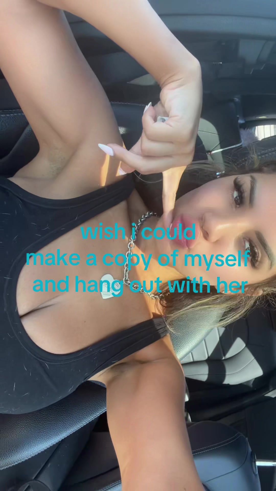 @Toomuchclass_