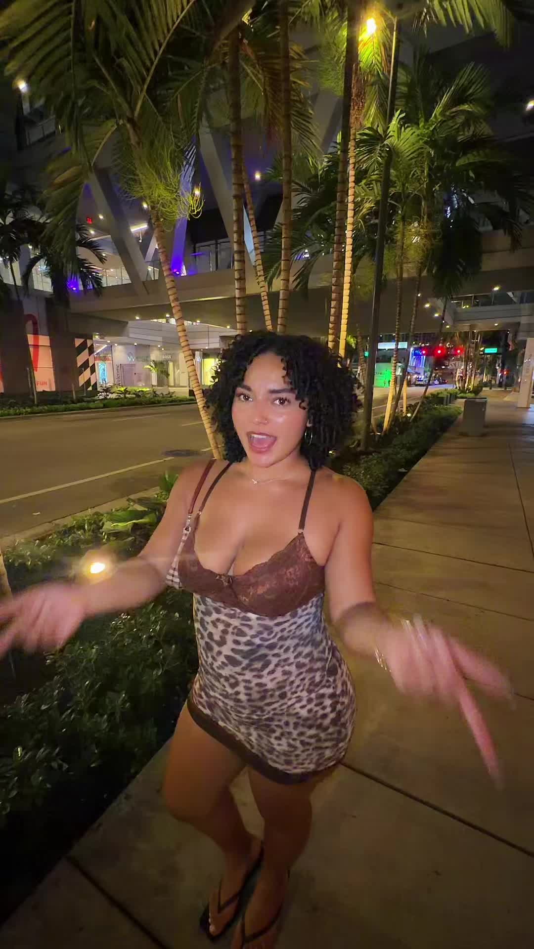 @bella ๐