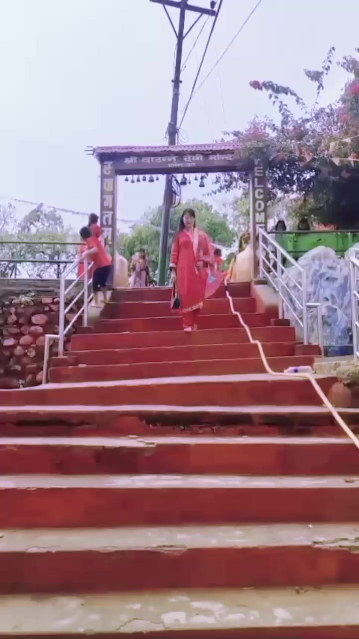 @sarada gurung