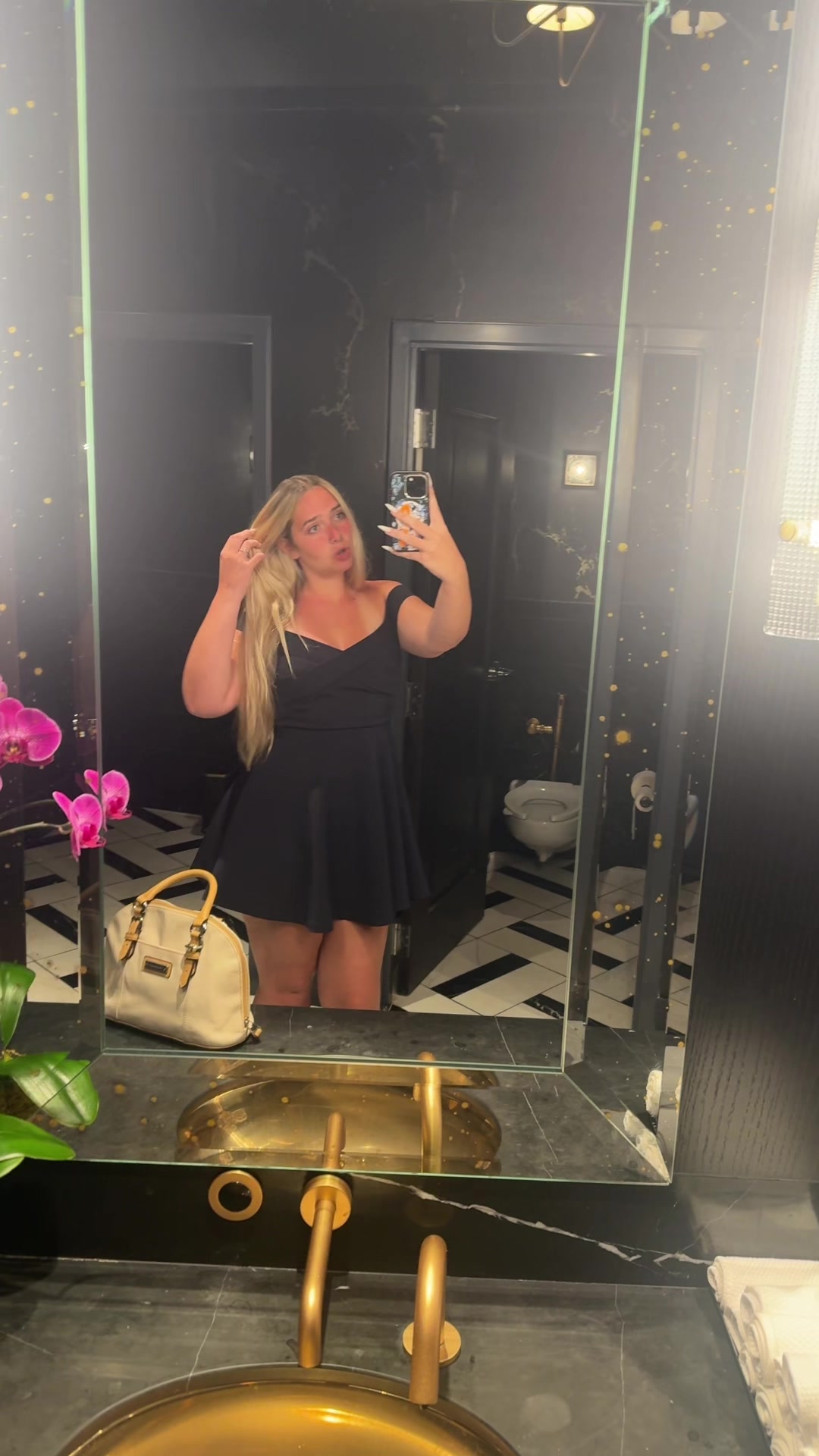 @Fayrae23