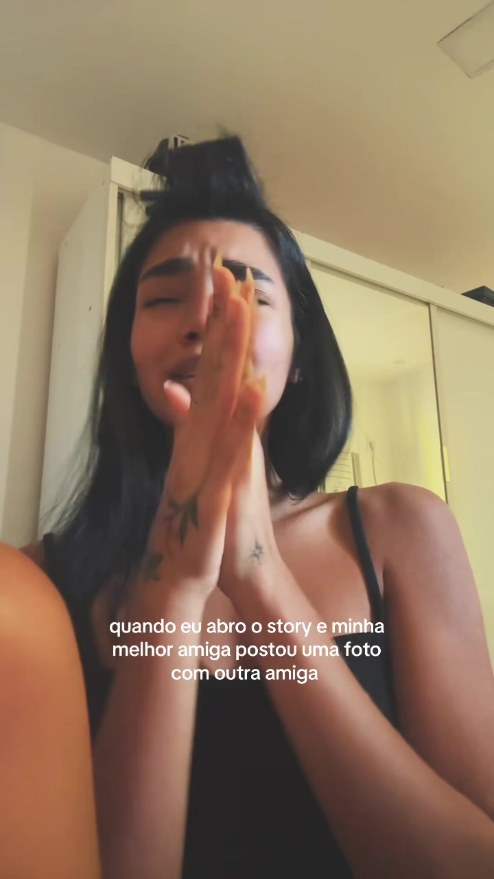 @Bruna Julia🪭