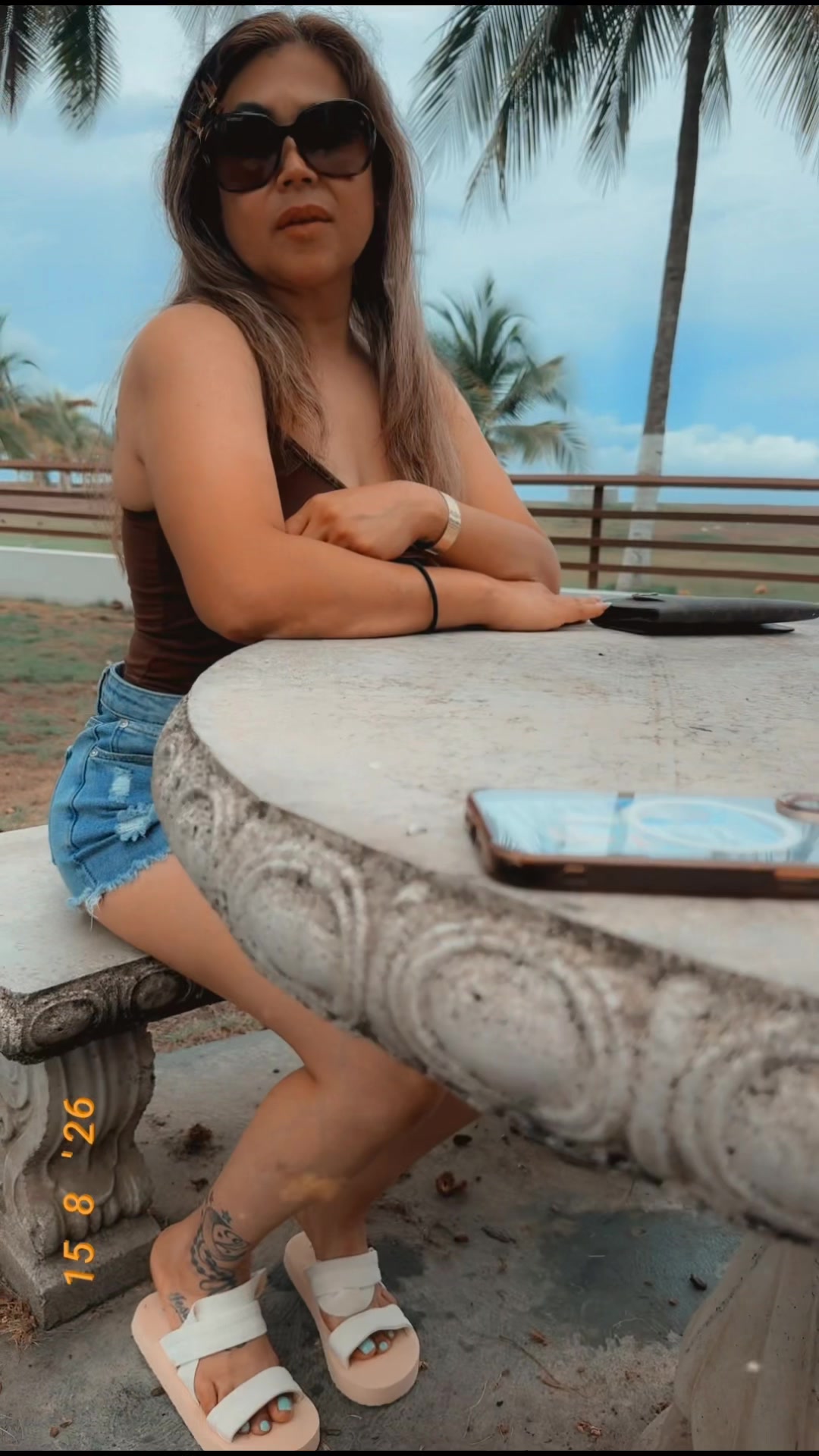 @Blingedbysonia