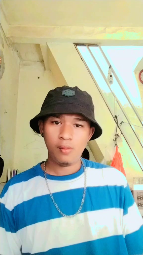 @robi