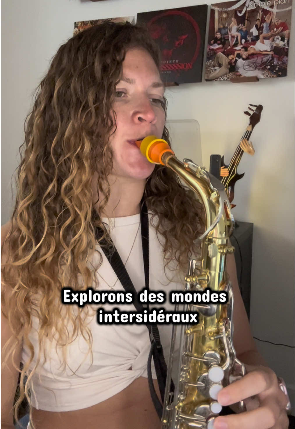 @christina.saxophonegirl 🎷🇨🇦
