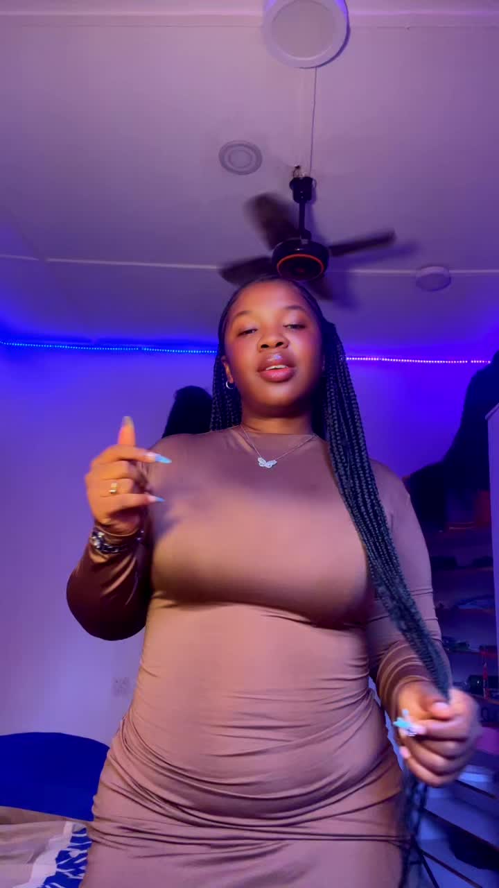 @Anu_xoxo 💕