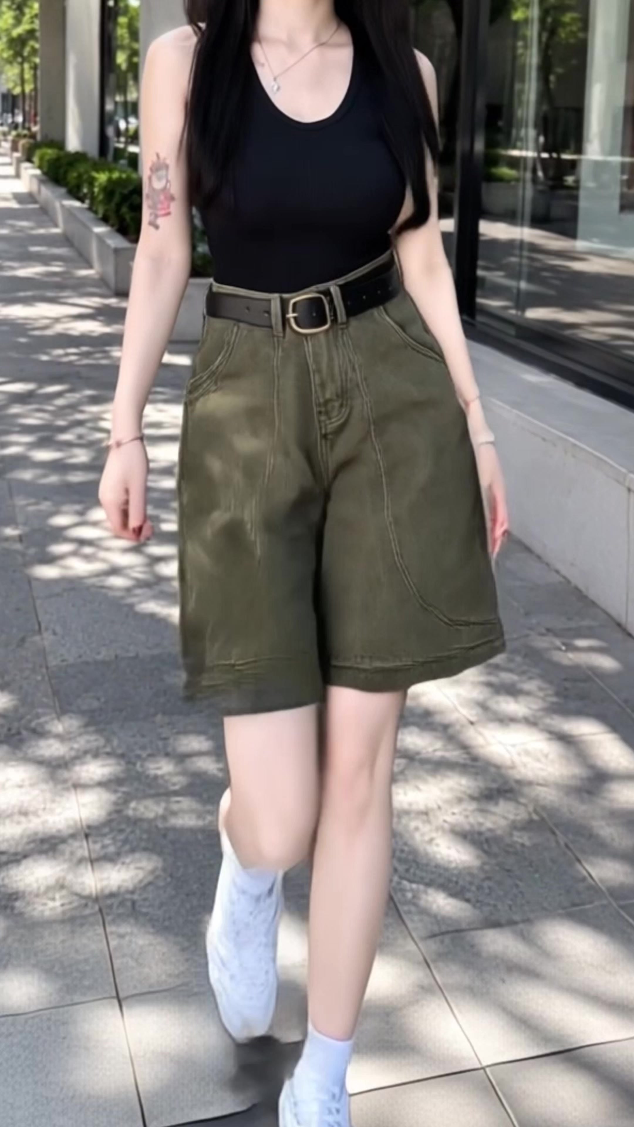 @Linhly