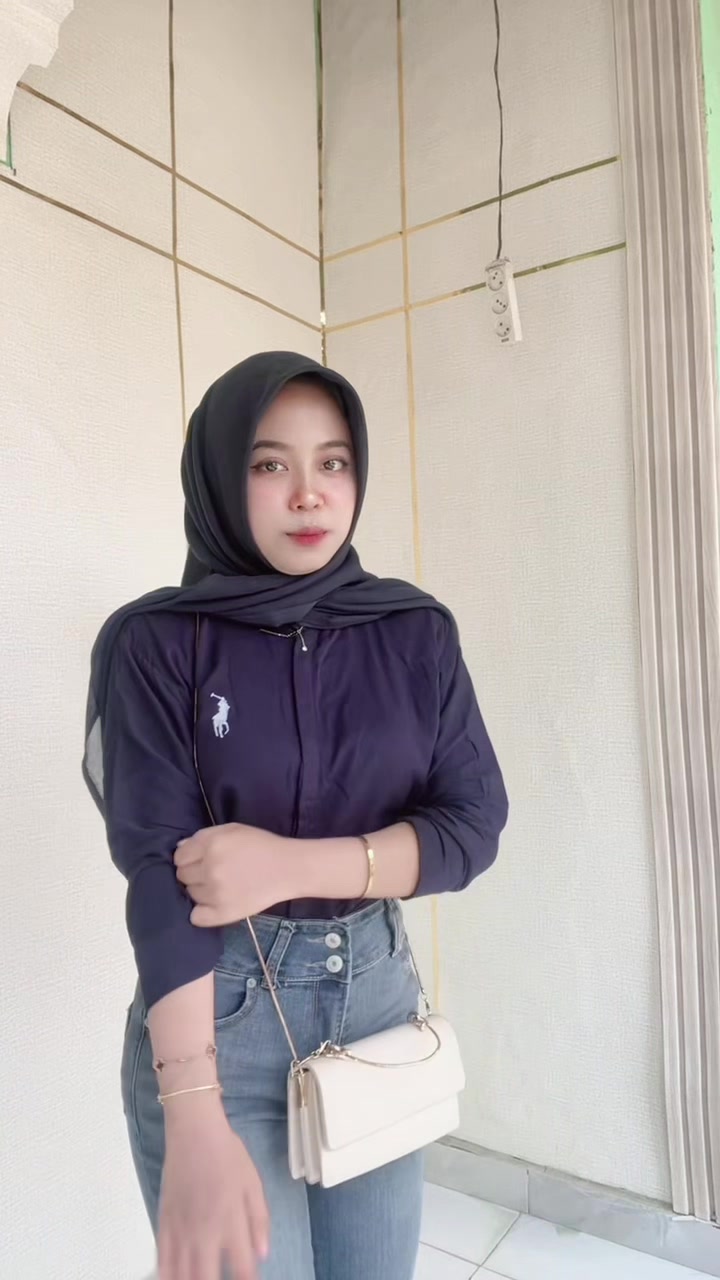 @Vinaaa𐙚