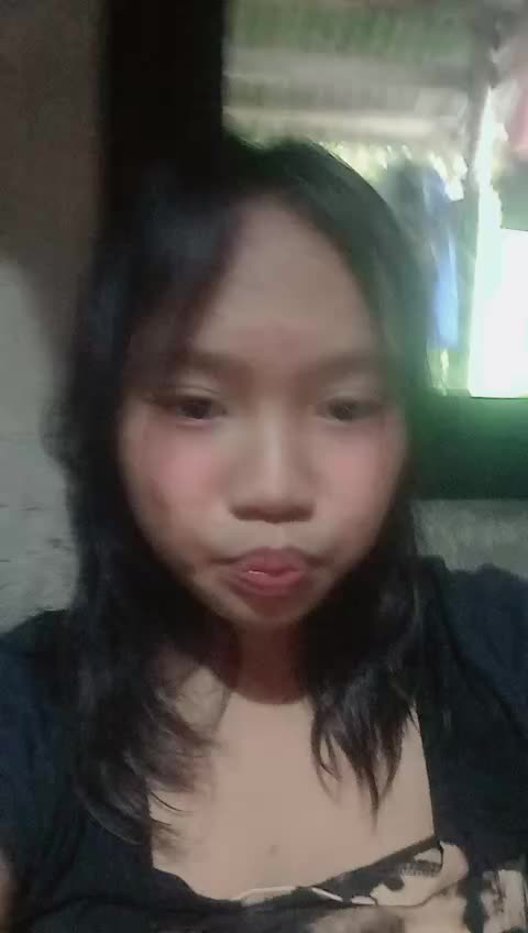 @yeshaangggg