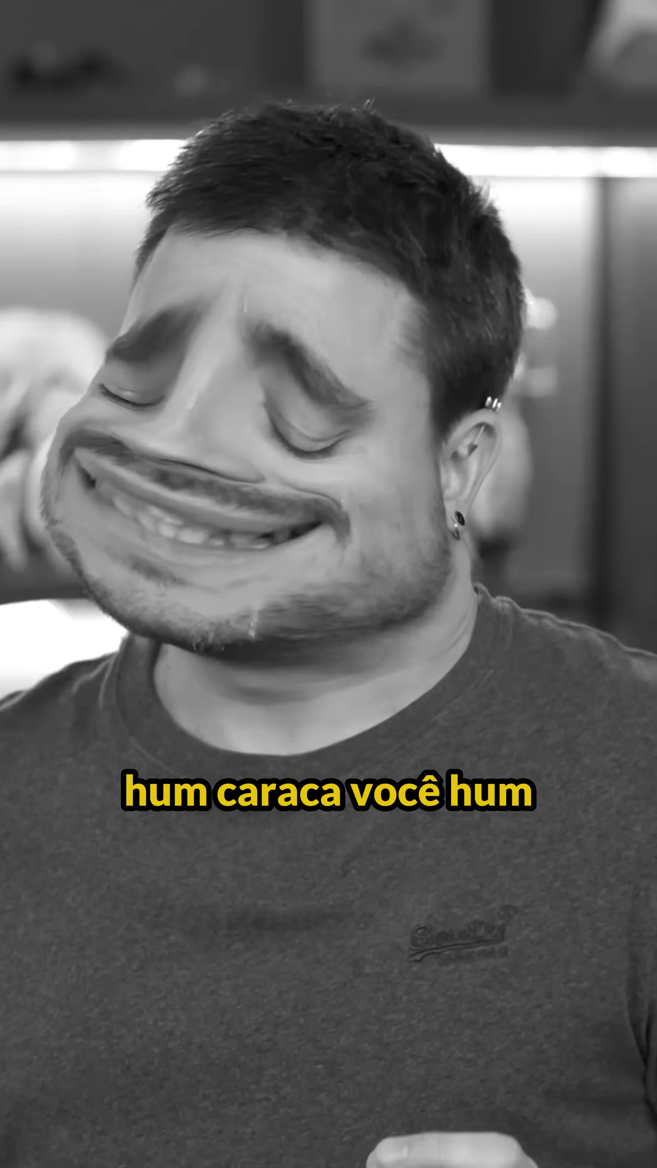 @Felipe Neto