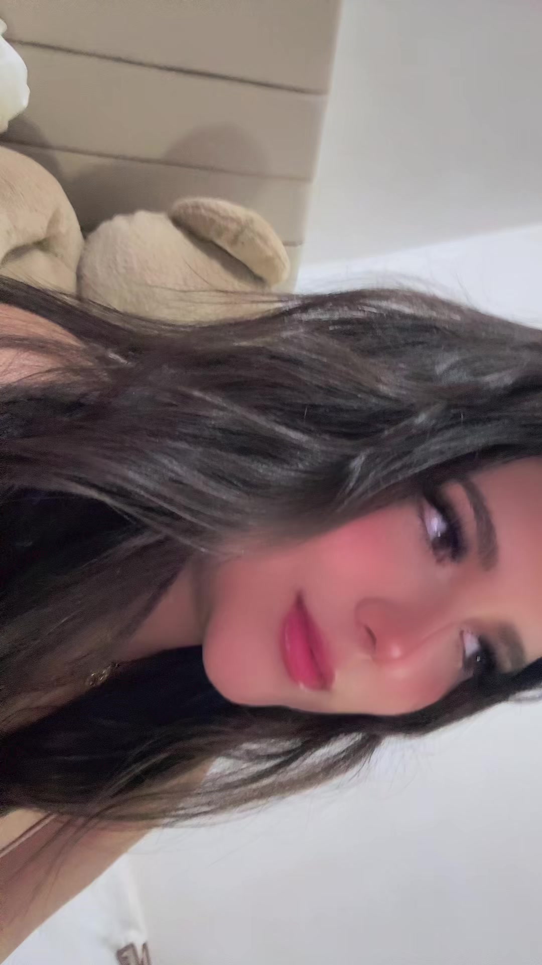 @Aripv