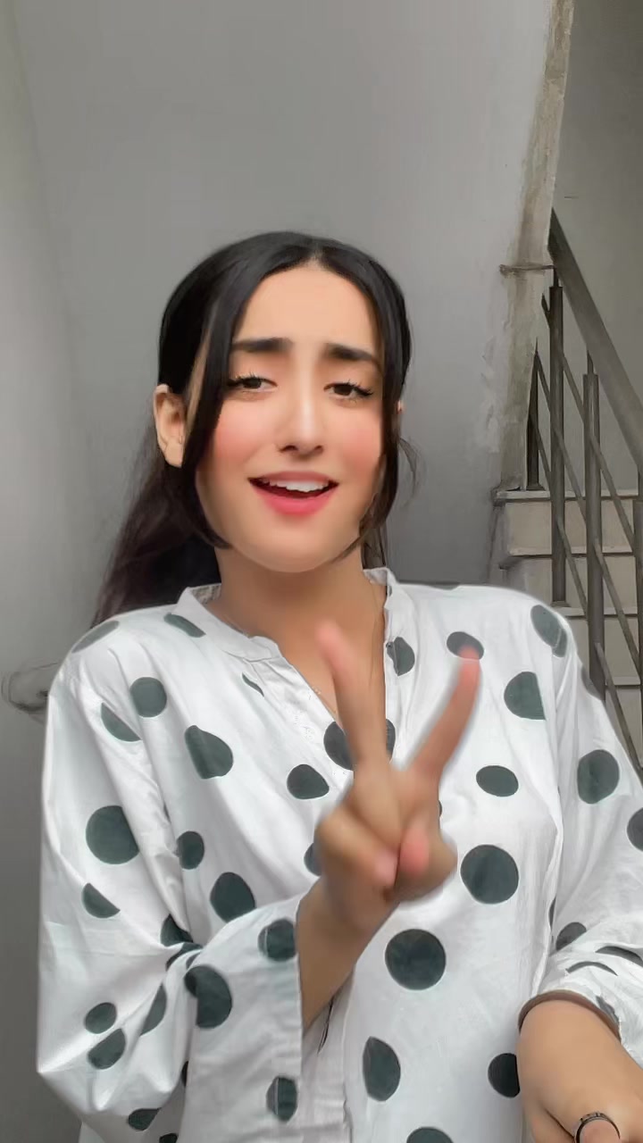 @Anumta ๐ซถ๐ซฃ