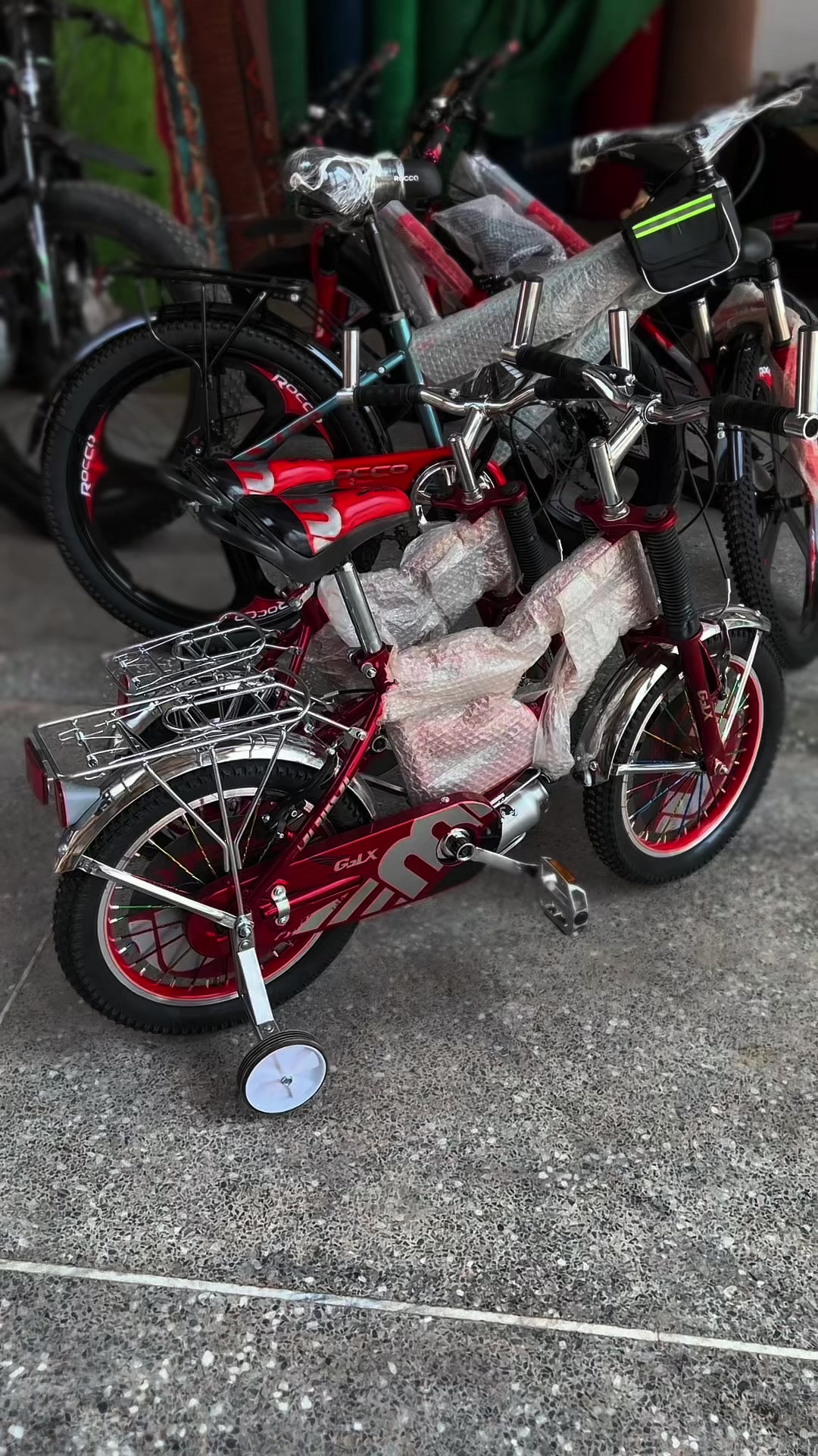 @KPK TOYS & CYCLE