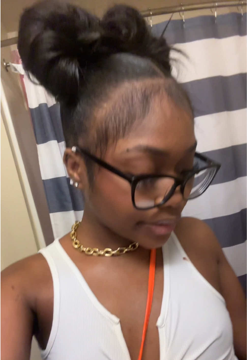 @Monique👅