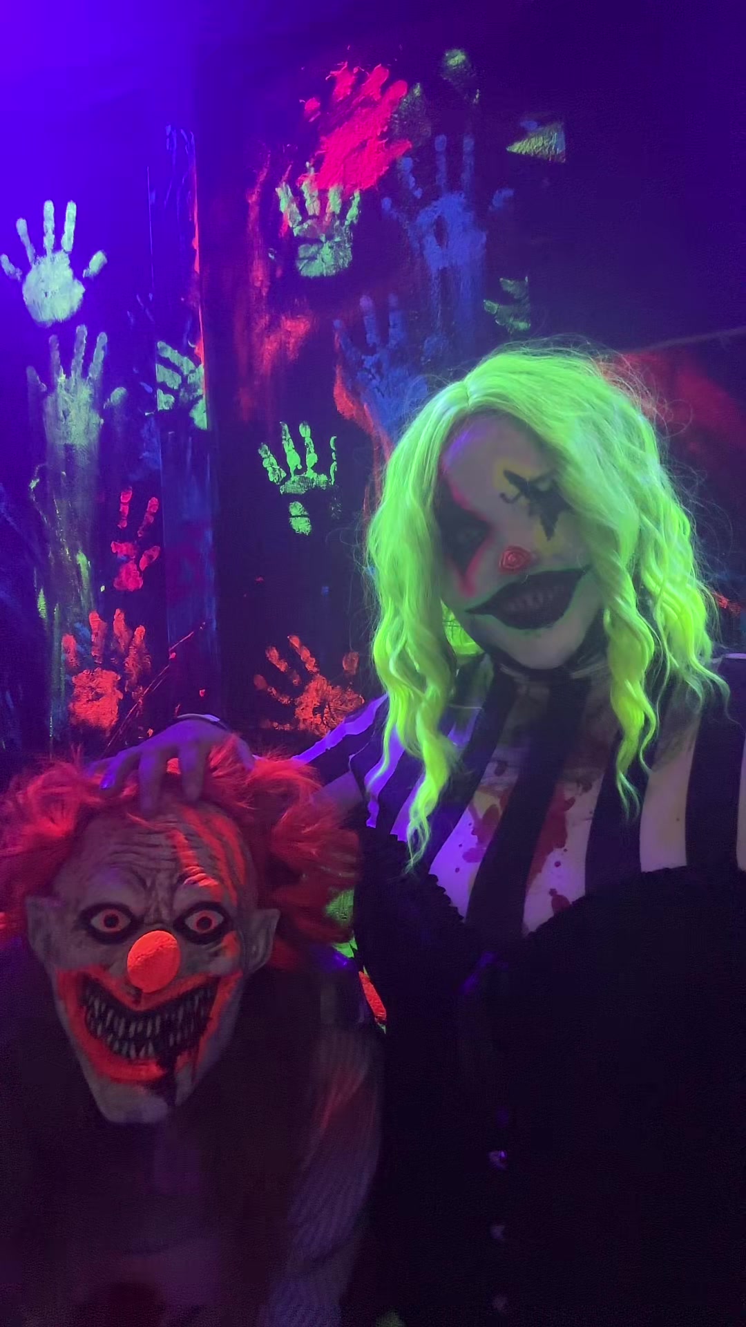 @BeeBee The Cannibal Clown