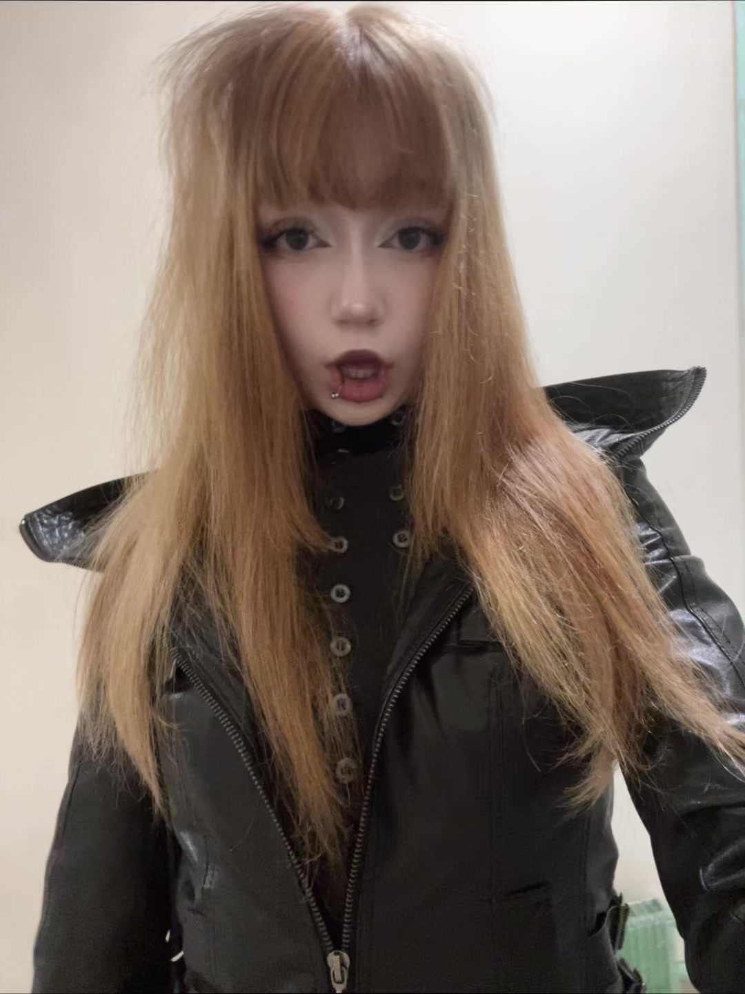 @лизочкч