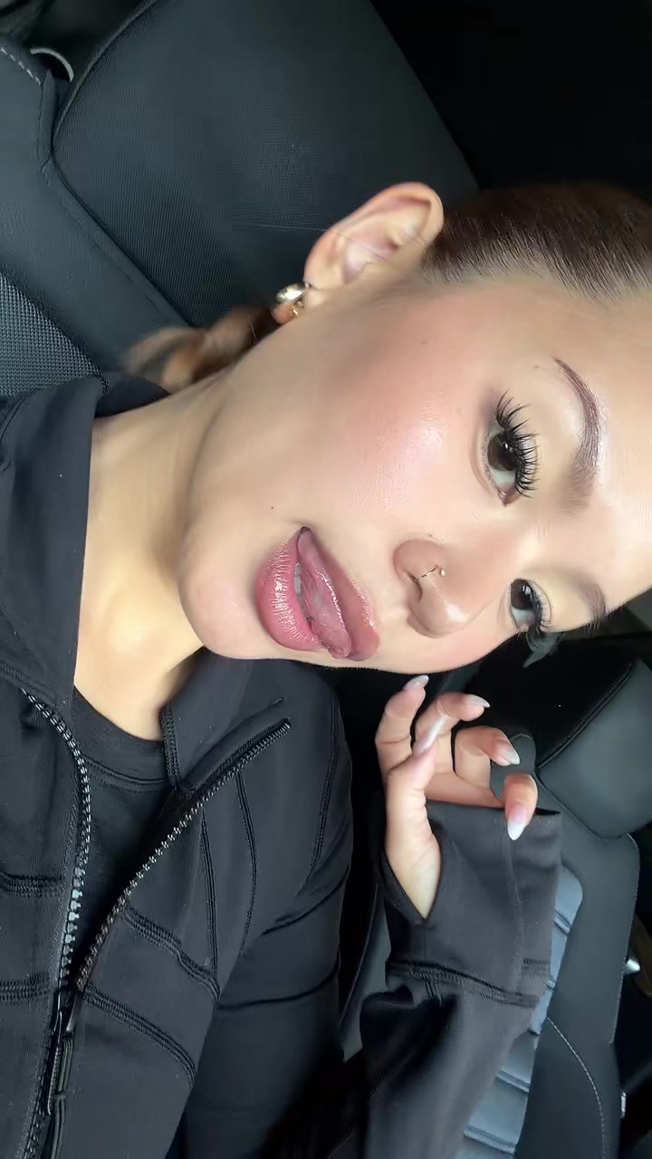 @krystina