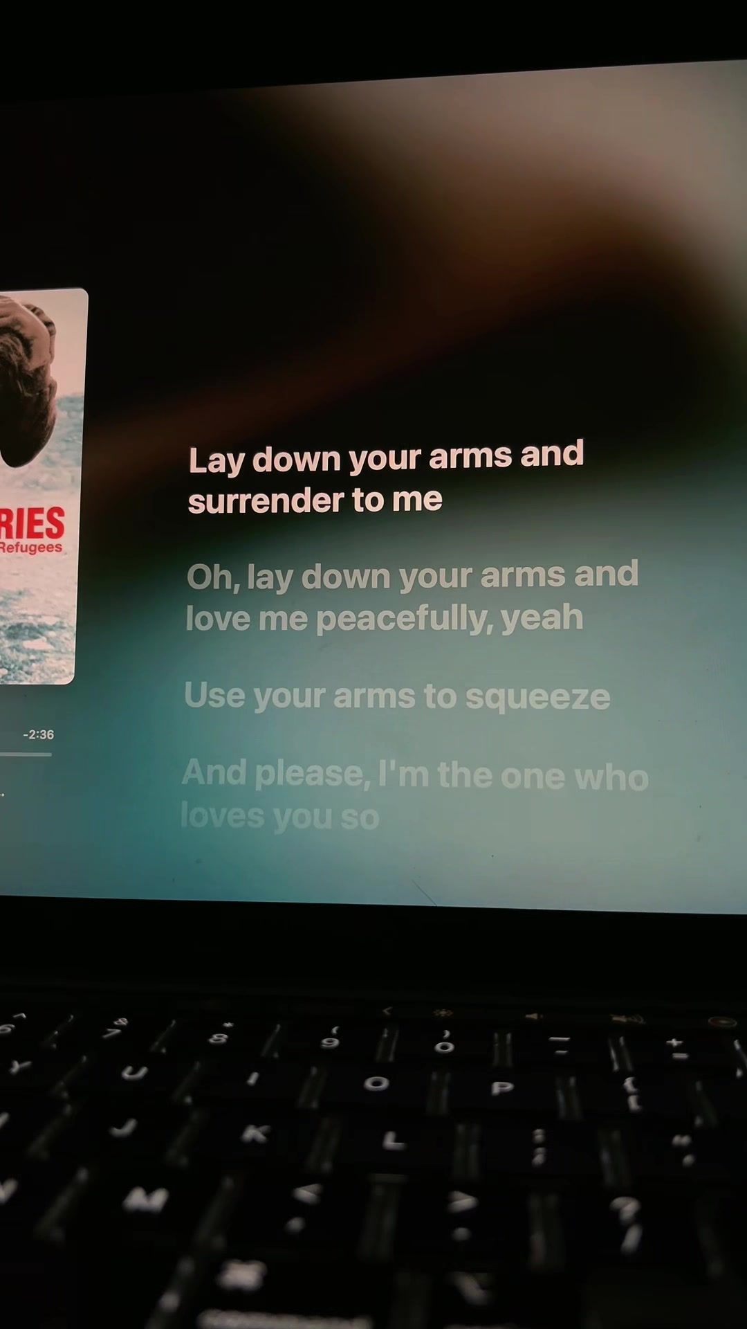 @Lyrics 🎶