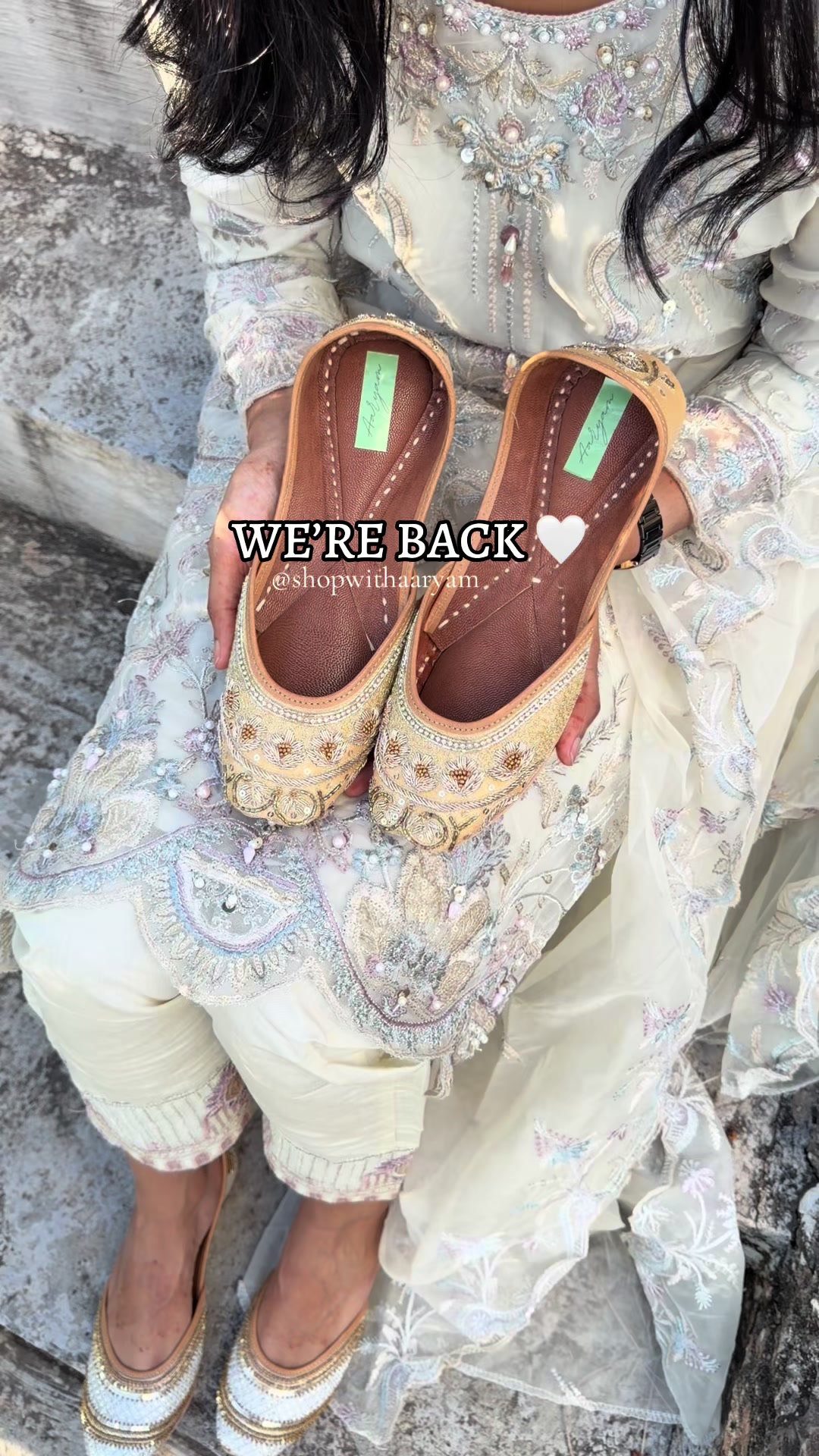 @shopwithaaryam