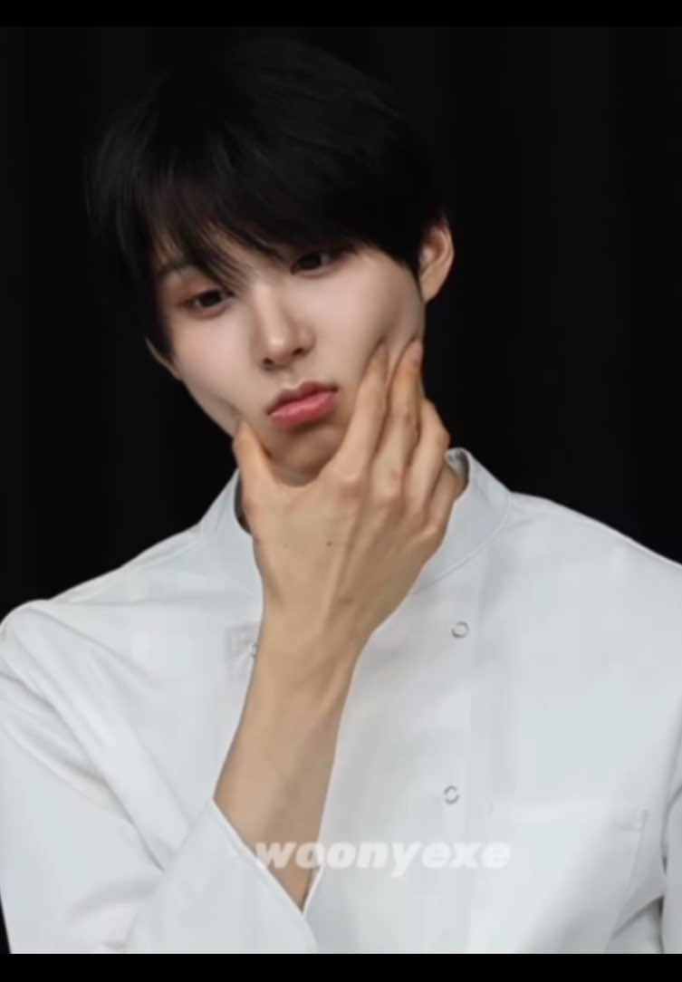@donghwa's noona👀