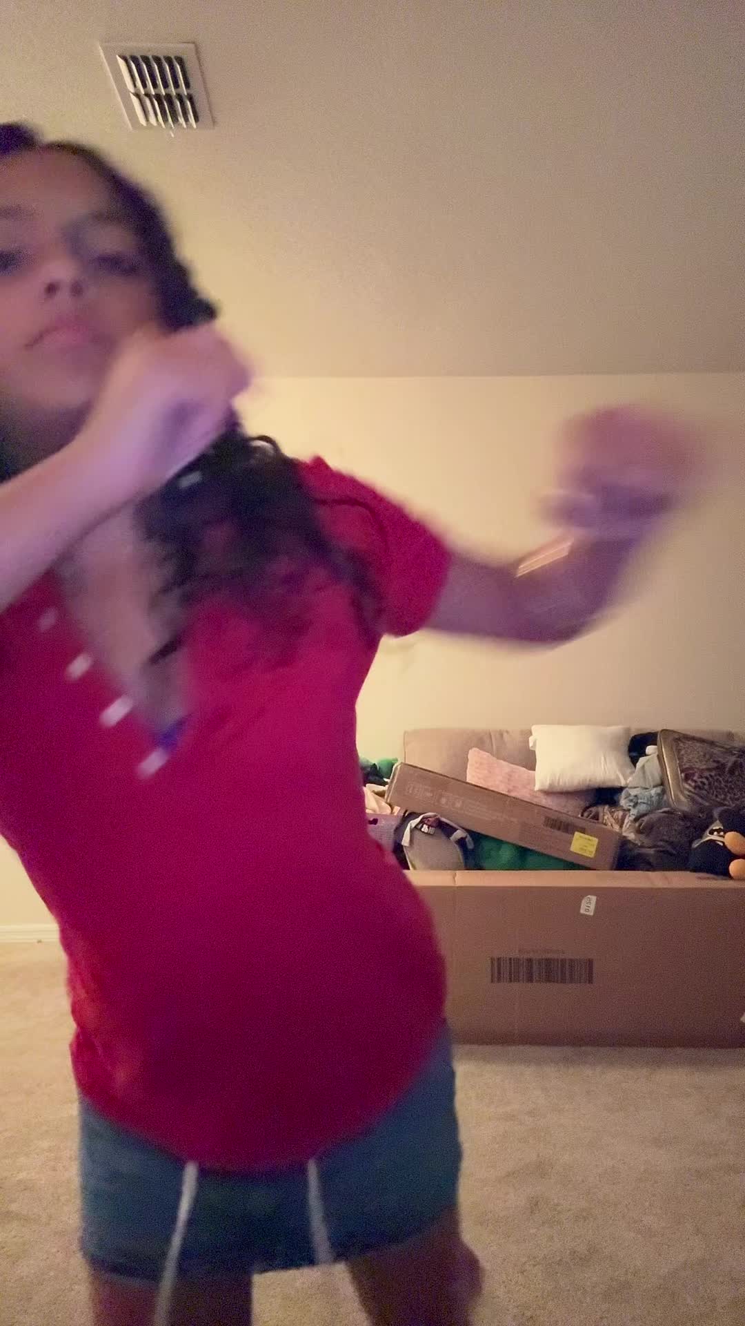 @Viivii_Arii_xo