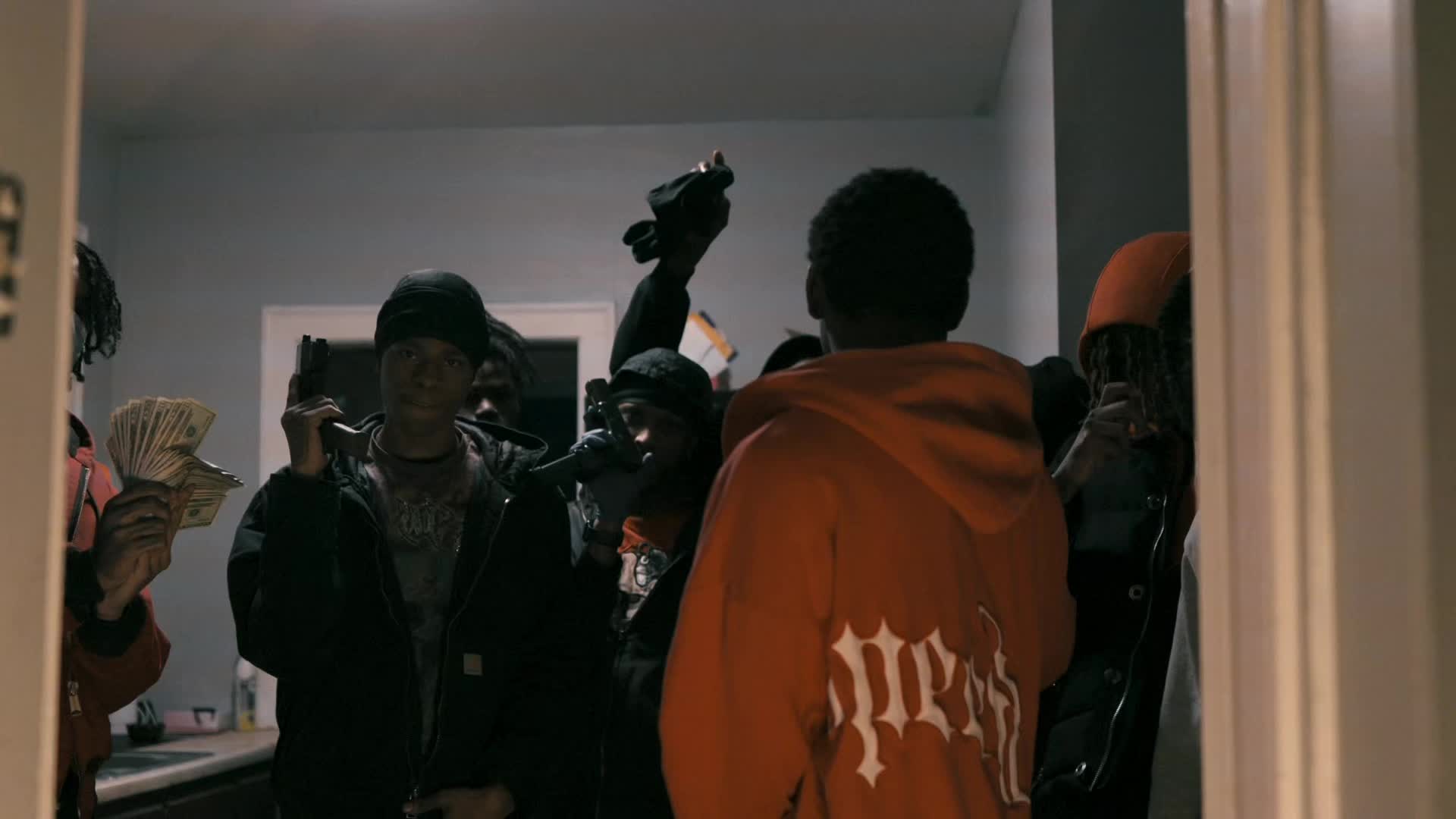 @RacksRanitup 💫