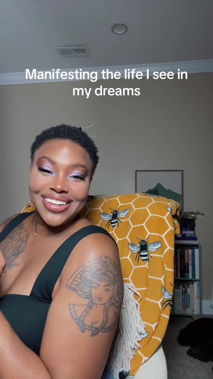 @SenaSynClair