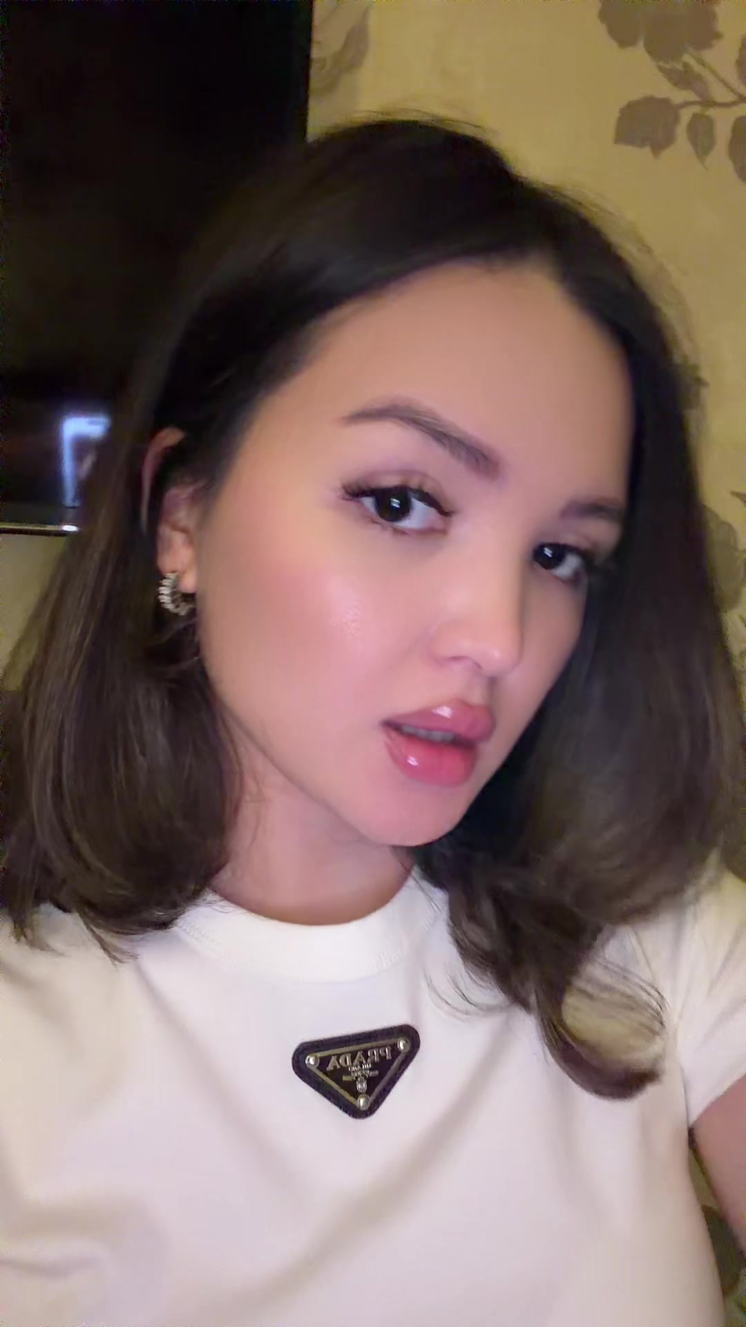 @Karina