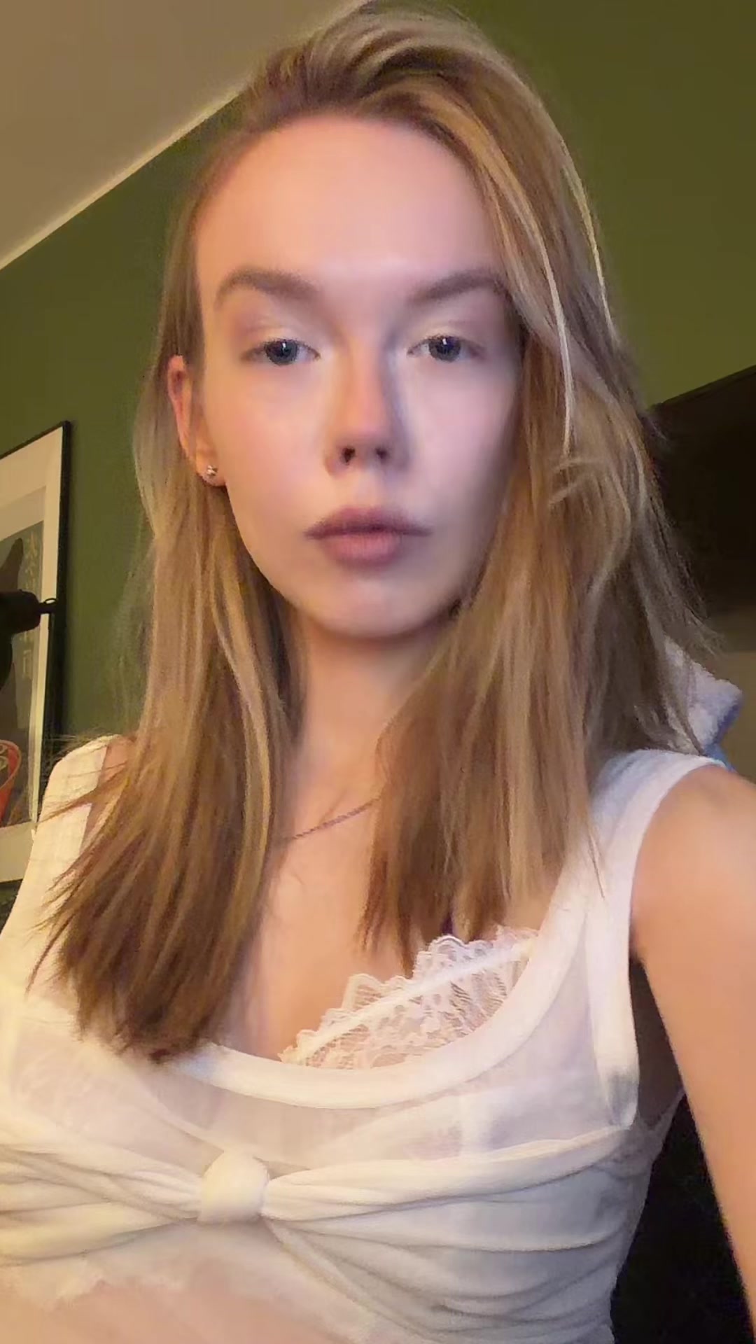 @😾