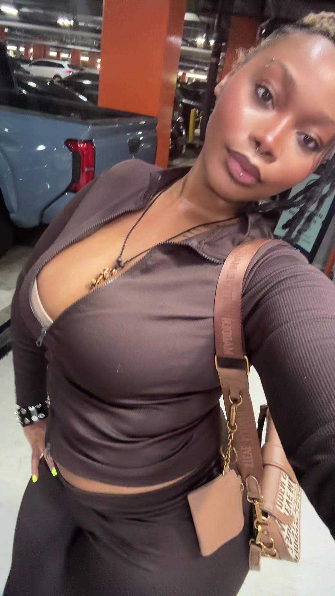 @!