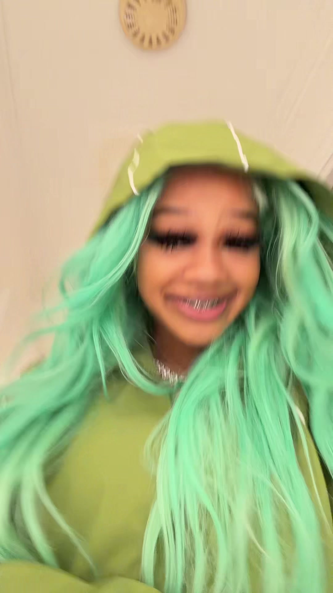 @Farahheartss