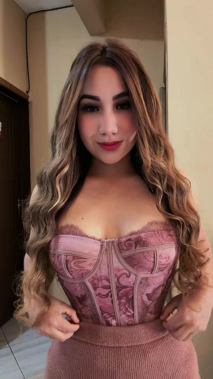 @LIZ✨🖤