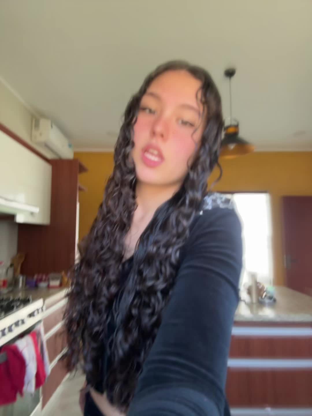 @Yulii