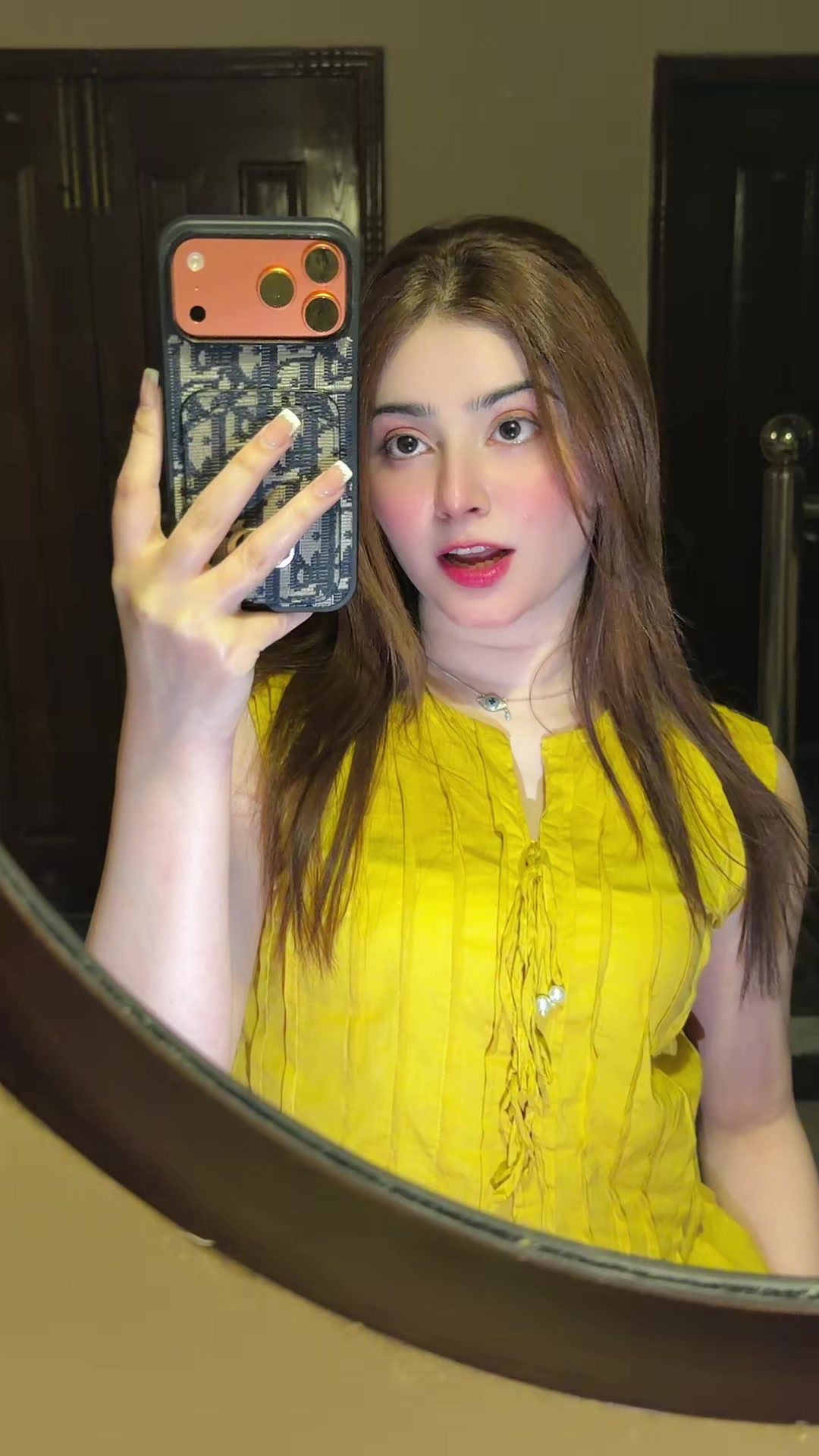 @Zahra🤍