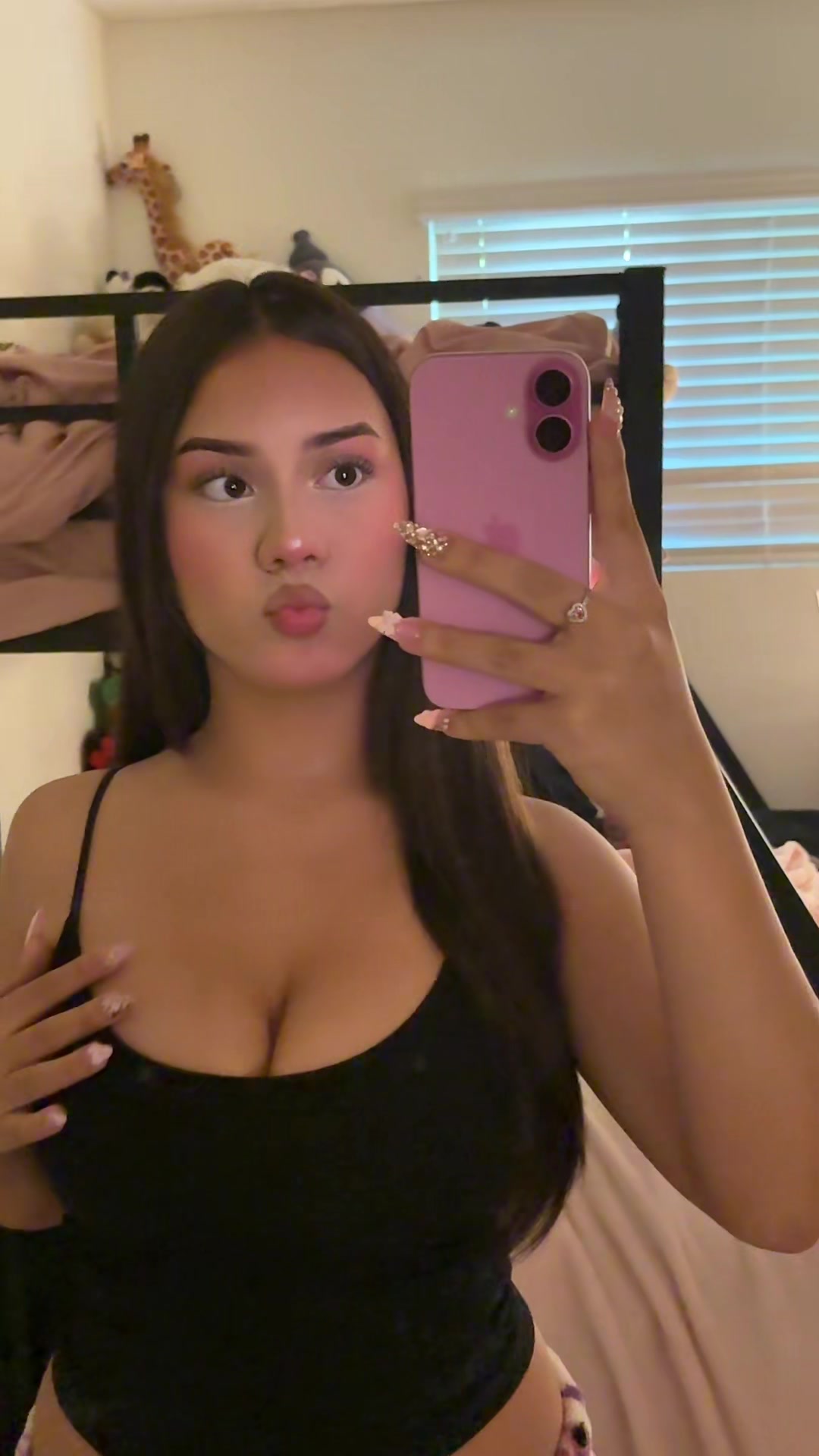 @𝒿𝒶𝓏𝓁𝑒𝓃𝑒 𝒶𝓃𝒶𝒽𝒾