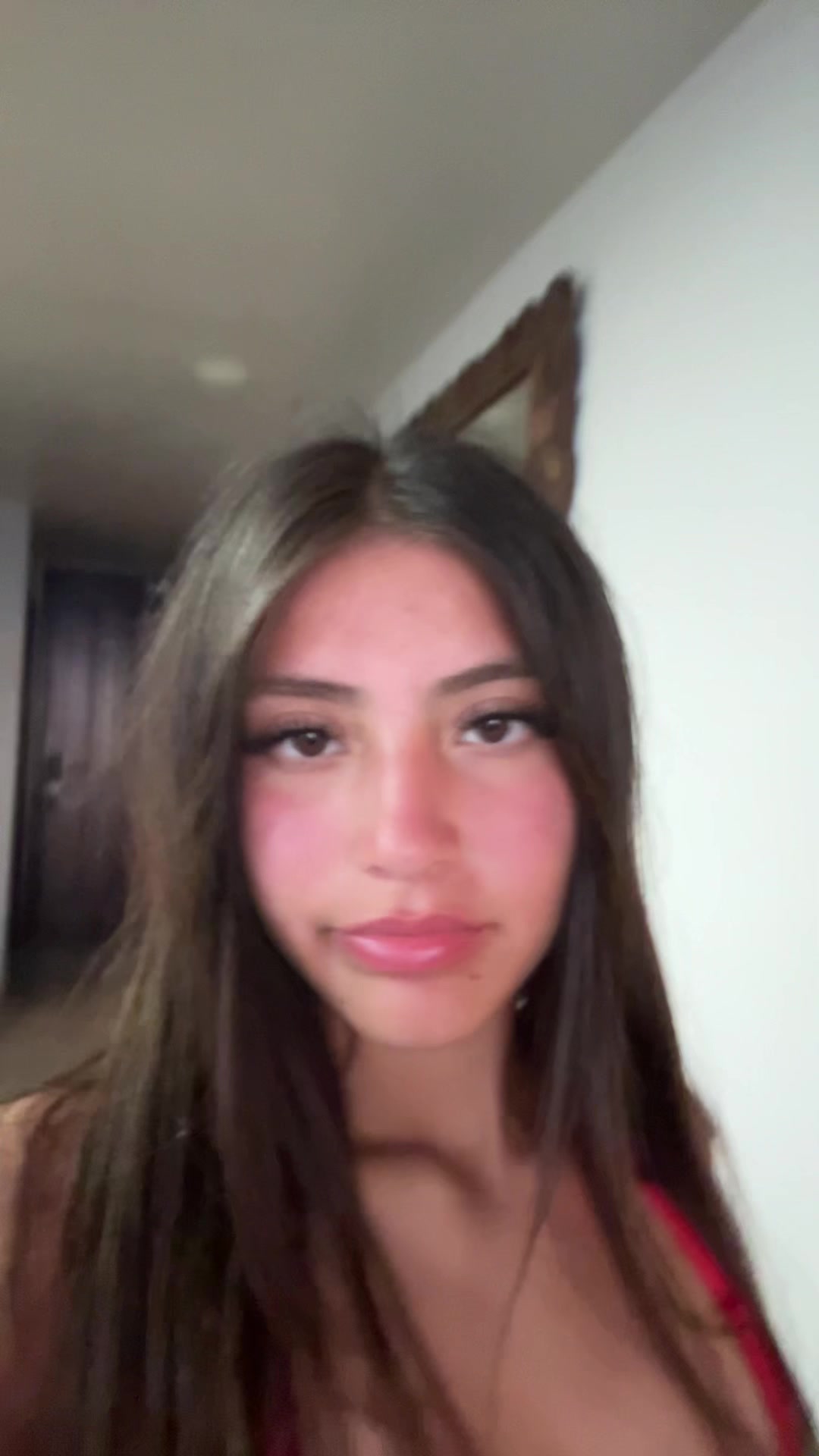 @laylaaa
